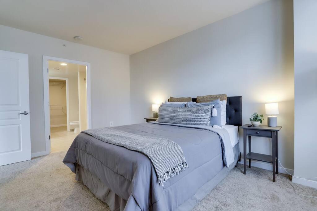 Fantastic 2 Bedroom Condo At Pentagon City Arlington Exterior foto