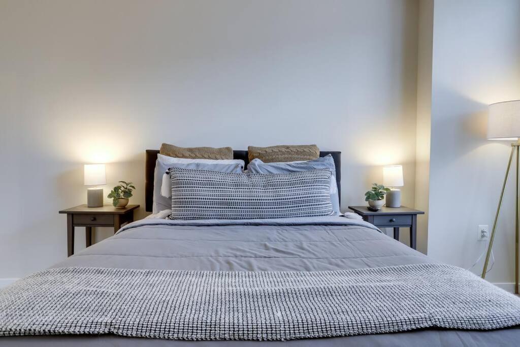 Fantastic 2 Bedroom Condo At Pentagon City Arlington Exterior foto