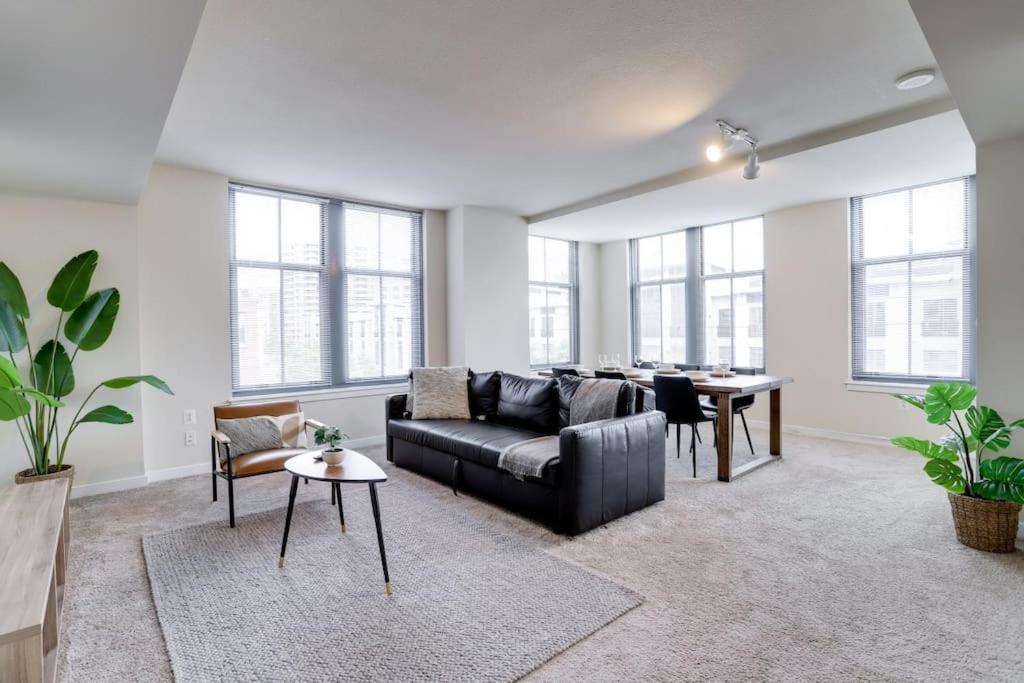 Fantastic 2 Bedroom Condo At Pentagon City Arlington Exterior foto