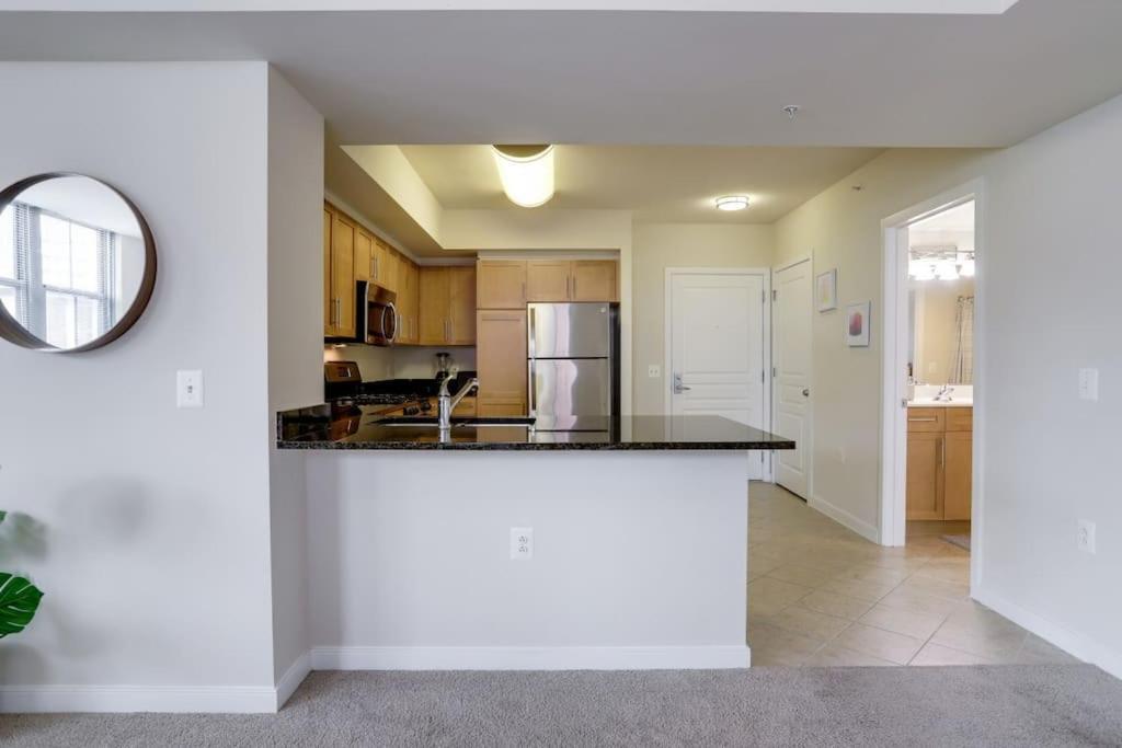 Fantastic 2 Bedroom Condo At Pentagon City Arlington Exterior foto