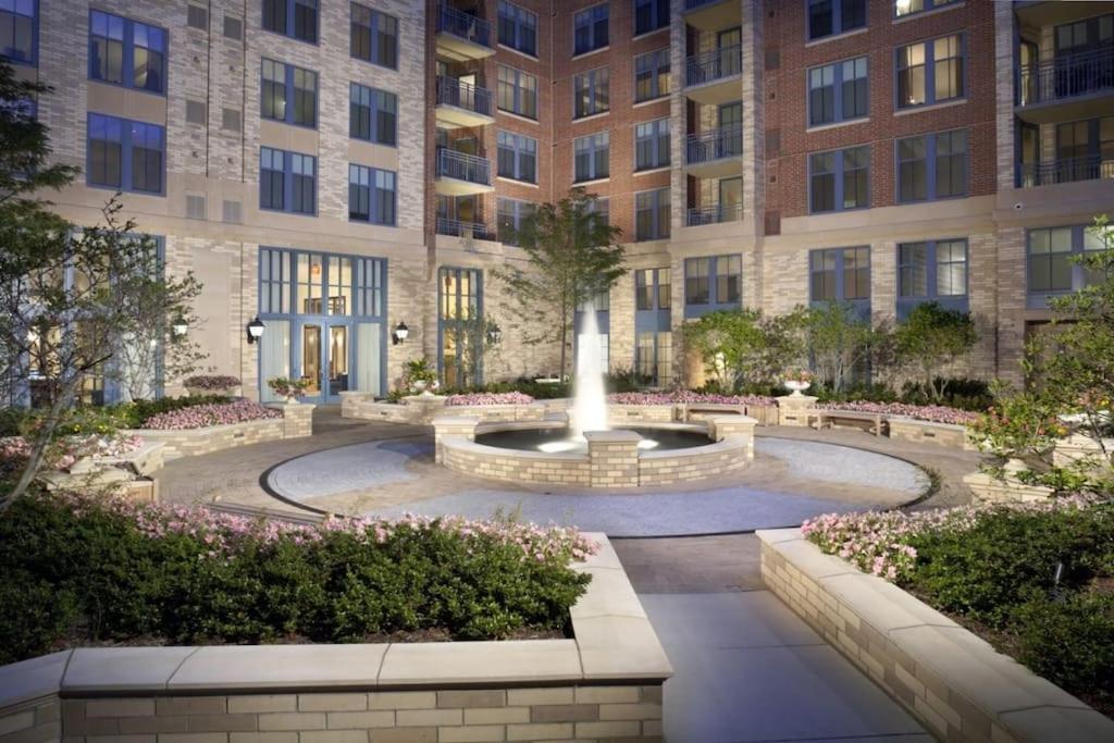 Fantastic 2 Bedroom Condo At Pentagon City Arlington Exterior foto